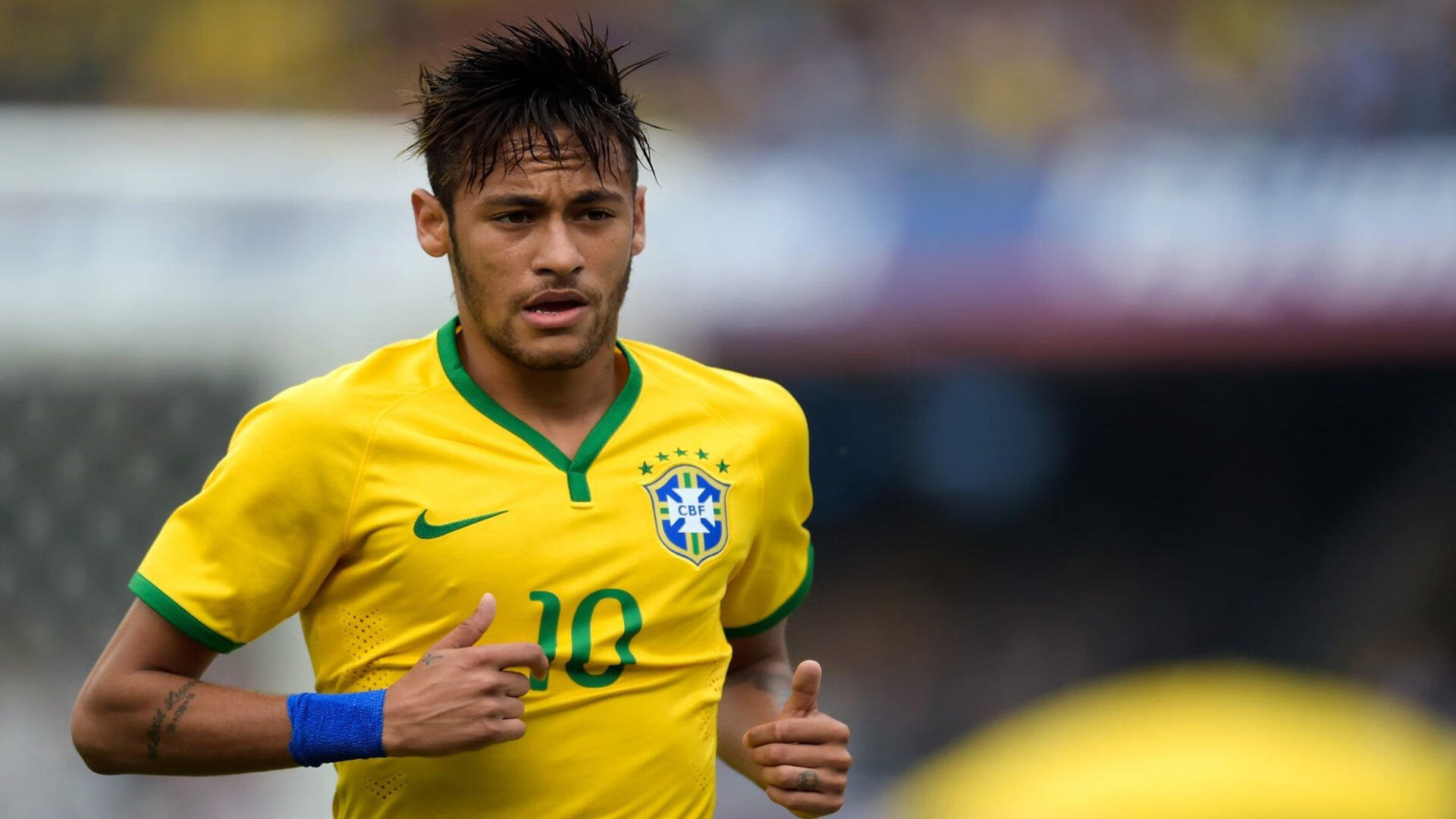 伊萨克训练照公布,红军今夏最重磅引援上线,伊萨克获得